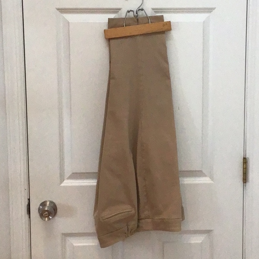 Talbots, size 14wp, khaki, cropped pants